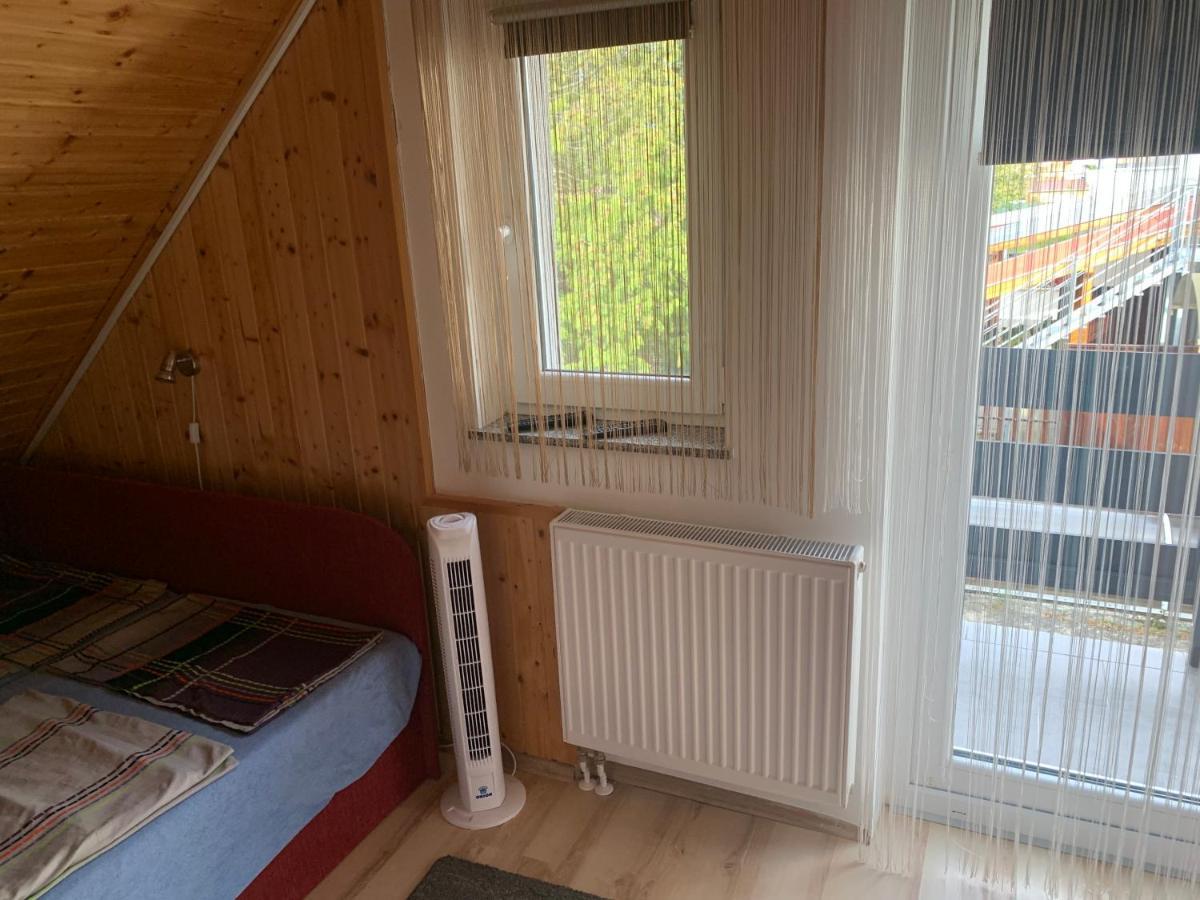 Komo Apartment Bük Esterno foto